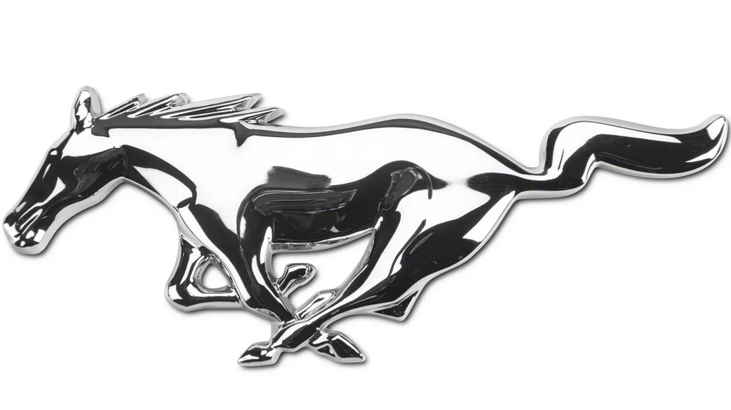 Буквы мустанг. Форд Мустанг эмблема. Форд Мустанг значок лошадь. Логотип с лошадью автомобиль. Эмблема Мустанга на авто.