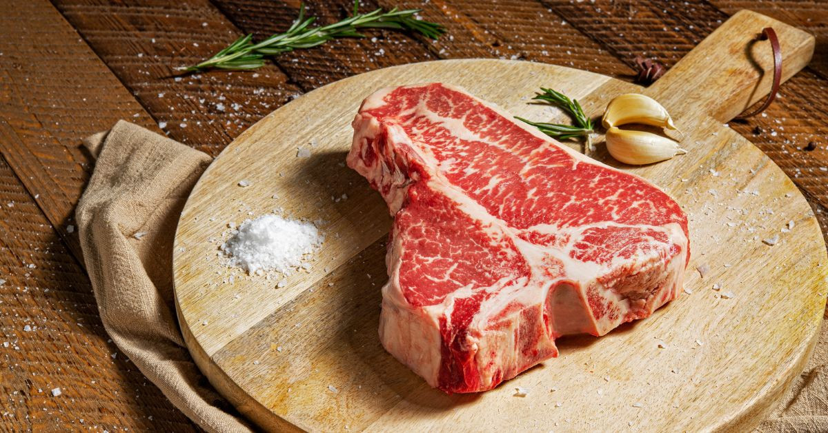Linz Shop Ribs What’s the Difference Between a T-Bone and Porterhouse? - The Linz Shop