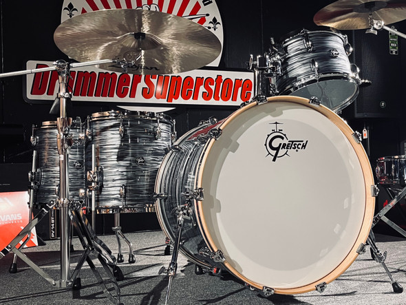 Gretsch Renown Drum Set RN2 Series 5pc 22" Shell Pack, Silver Oyster Pearl