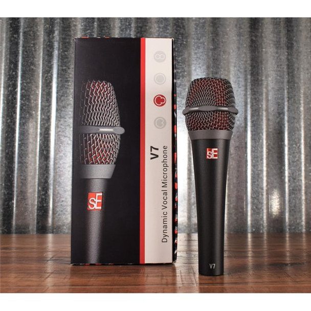 sE Electronics V7 Mic Supercardioid Dynamic Vocal Microphone