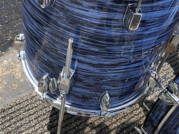 Pearl President Deluxe Ocean Ripple Floor Tom with Legs