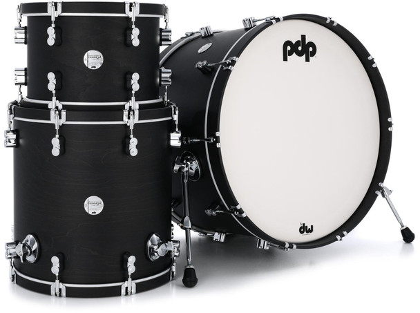 Classic Kit 24 Kick Ebony/Ebony Hoops