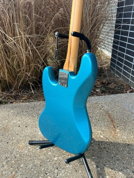 Fender Standard Jazz Bass, Lake Placid Blue