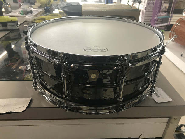 Ludwig 5x14 Hammered Black Beauty Snare Drum