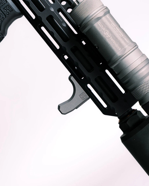 Versatile M-LOK hand stop, finger stop, and barricade stop. Made in USA from 6061-T651 aluminum with Type III anodize finish. Ultra-light 0.8 oz. Shop now!
