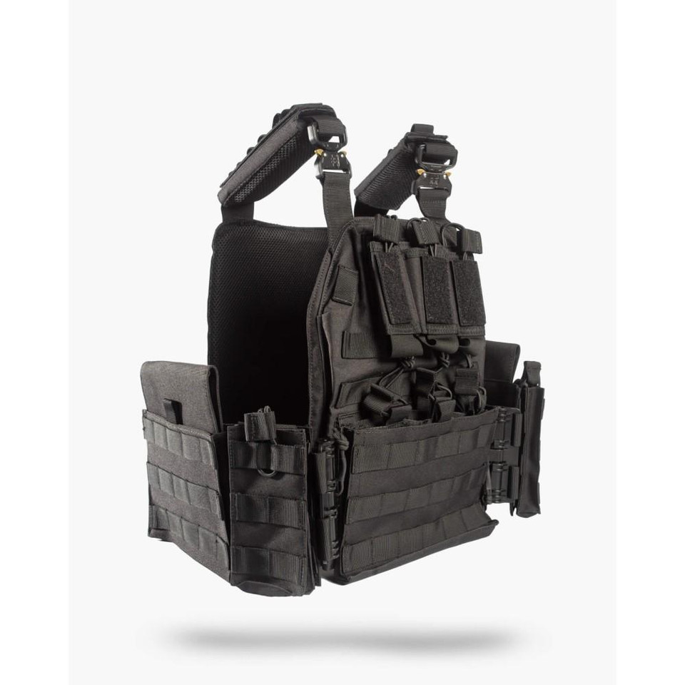 The Sheppard Tactical Vest fits all Guard Dog plates and includes mag pouches, shell holders, and side plate pockets. Water-resistant, fully adjustable from S–2XL.