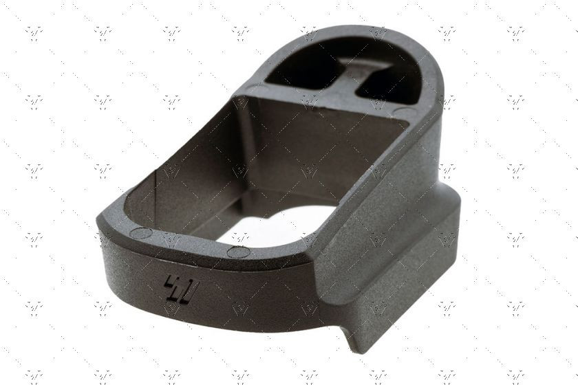 Upgrade your Glock 19 with the Strike Industries Mag Sleeve. Eliminates the G17 magazine gap for improved ergonomics, control, and reloads.