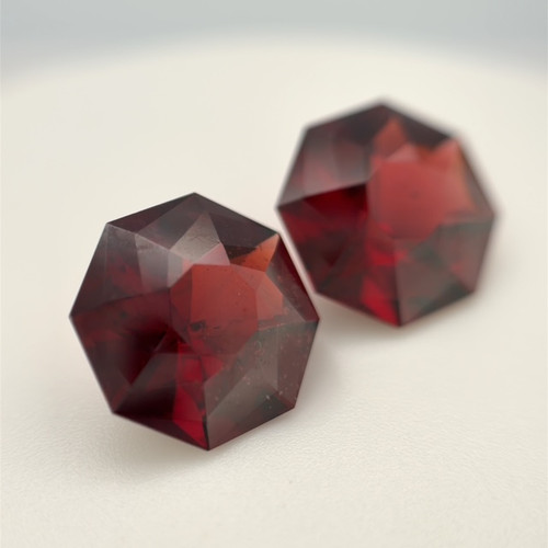 A Perfectly Matched Pair of Malaya Garnets #IT-1468