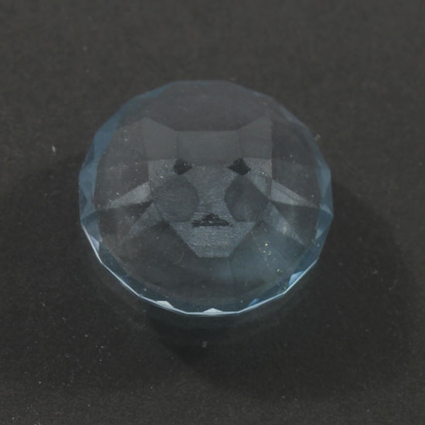 A Cat faceted into a Blue Topaz gemstone #G-2376