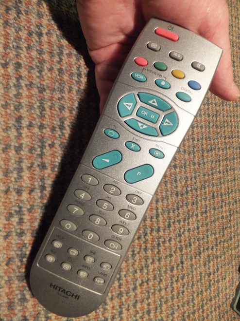Hitachi CLE-946B CLE946B Plasma TV Remote Control HL01562 AVCA2100 PD42A2100