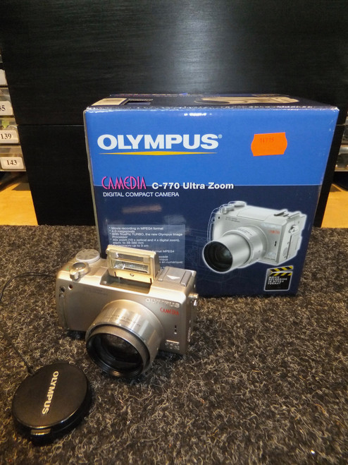 Olympus C-770 C770 Ultra Zoom 4.0 Mega Pixel Digital Camera with IR Remote Control