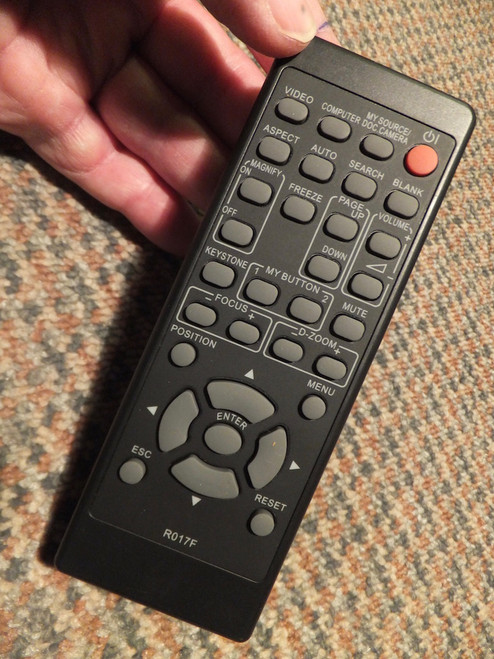 Hitachi R017F Remote Control HL02882 CPAW100 CPX3030 CPX2530 CPX880 CPX980 CPA352 CPA312 PJTX100 CPA300 CPA301 CPA302 CPA220 CPA221 CPA222 CPAW250 CPAW251 CPAW252 REPLACES HL02772 R017 HL02488 R012 HL02881 R016F HL02483 R007 HL02771 R016 HL03033 R020