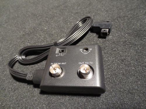 Hitachi Video Camera UHF RF Converter 5v DC VM-RF85E VTRM85E for VM-E21E VM-E27E VM-E53E VM-E54E VM-E56E VM-SP1 VMSP1 VM-H37E VMH37E VM-H39E VMH39E VM-H57E VMH57E VM-H58E VMH58E VM-H59E VMH59E VM-H70E VMH70E VM-H80E VMH80E VM-E8E VM-E16E VM-E25E VM-E