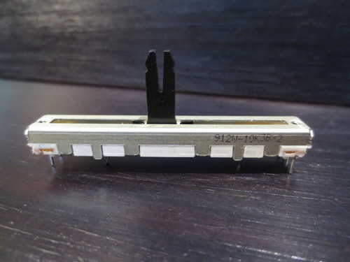 Hitachi ALPS Dual 10K ohm Slider Potentiometer Variable Resistor Pot 10K3B2 912W