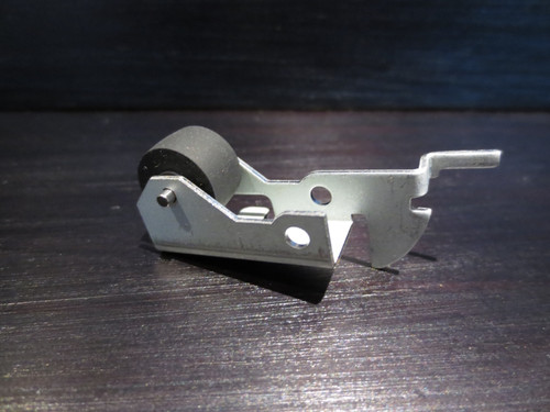 Hitachi Cassette Tape Deck Player Recorder Pressure Pinch Roller Arm Assy. 4424003 D-250 042 D250, DE-44 DE44