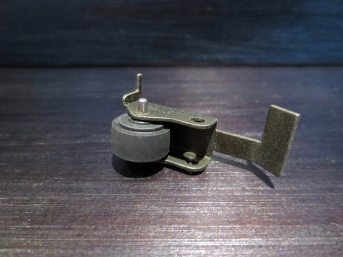 Hitachi Cassette Tape Deck Player Recorder Pressure Pinch Roller Arm Assy. 7329782 D-1100MB D1100M 036 D1100