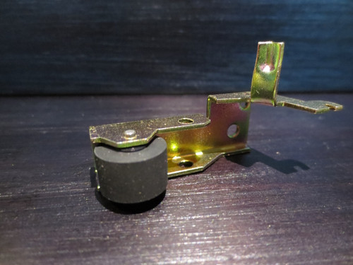 Hitachi Cassette Tape Deck Player Recorder Pressure Pinch Roller Arm Assy. 7284013 TRK-1220 035 TRK1220, TRK-5050 052 TRK5050