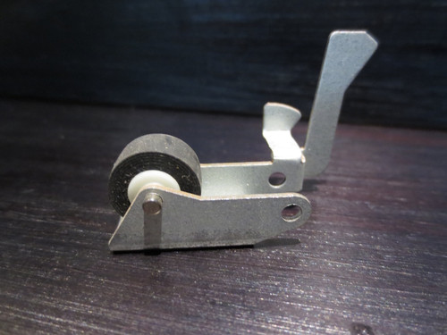 Hitachi Cassette Tape Deck Player Recorder Pressure Pinch Roller Arm Assy.