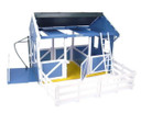 Breyer Freedom Series Country Stable With Wash Stall