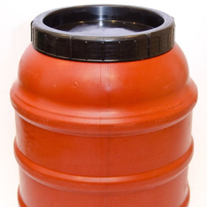 Eagle Peak Containers Red Poly Screw Top With Spigot - 55 gal Eagle Peak Containers Red Poly Screw Top With Spigot - 55 gal