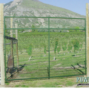 Powder River Green Wire Filled Deer Gate -  92"