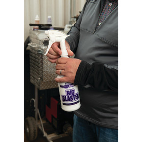 Weaver Livestock Winner's Brand Big Blaster Sprayer & Bottle