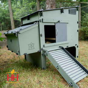 Lean-To Easy Clean Chicken Coop Web, 6 Chicken Capacity