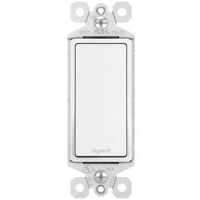 Pass & Seymour Decorator Single Pole Lighted Quiet Switch - White Pass & Seymour Decorator Single Pole Lighted Quiet Switch - White