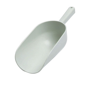 Little Giant White Durable Polypropylene Plastic Feed Scoop - 1 pt Little Giant White Durable Polypropylene Plastic Feed Scoop - 1 pt