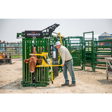 Arrowlock 75 Portable Squeeze Chute, Alley & Tub
