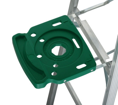 Louisville Aluminum Type II Standard Step Ladder - 6'