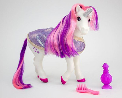 Breyer Luna Bath Time Unicorn Toy