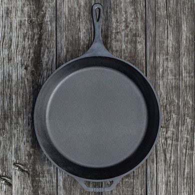 Lodge Cast Iron Skillet - 15"
