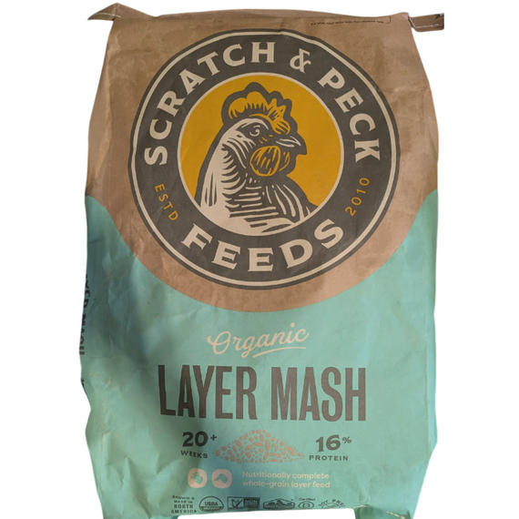 Scratch and Peck Naturally Free Organic Layer Feed 16% for Chickens & Ducks - 40 lb