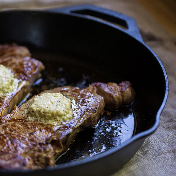 Lodge Cast Iron Skillet - 10-1/4"