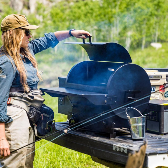 Traeger Tailgater Pellet Grill - Black