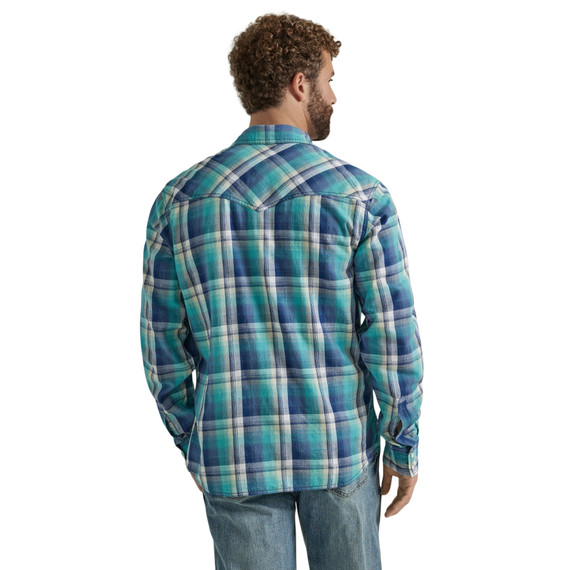 Wrangler Retro Men's Premium Modern Fit Long Sleeve Plaid Shirt - Blue