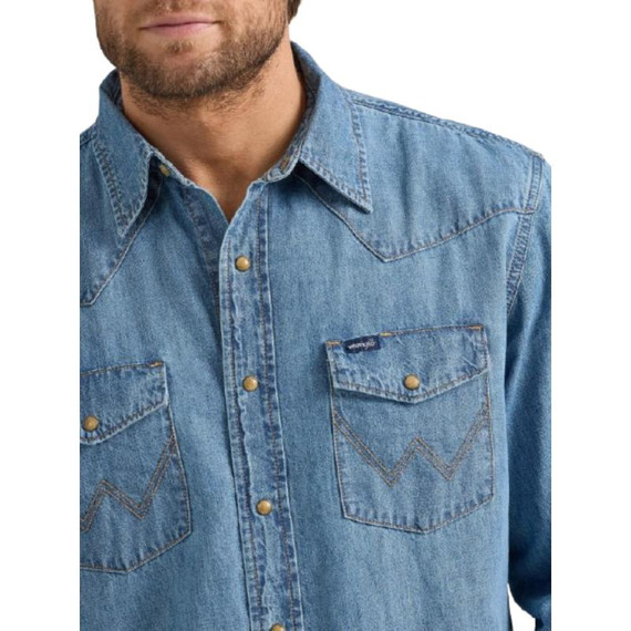 Wrangler Men's Classic Denim Western Snap Shirt - Light Wash