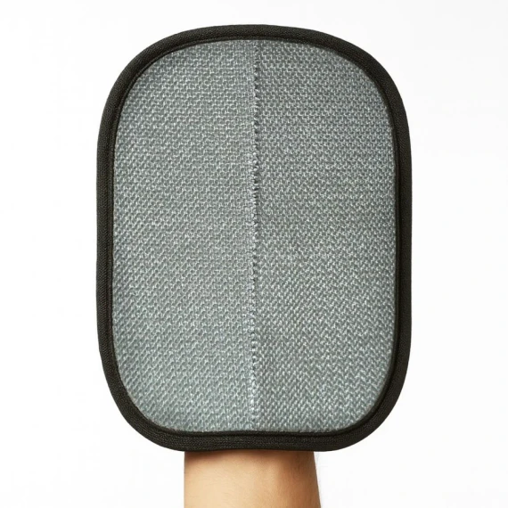 Uproot Clean Glove
