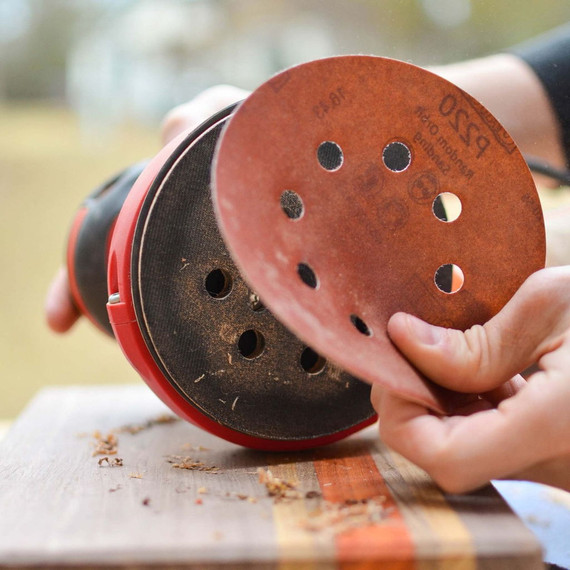 Gator 8-hole Hook & Loop Heavy-duty Sanding Disc - 220 Grit