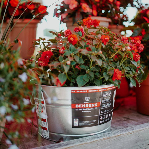 Behrens Round Smooth Galvanized Steel Tub