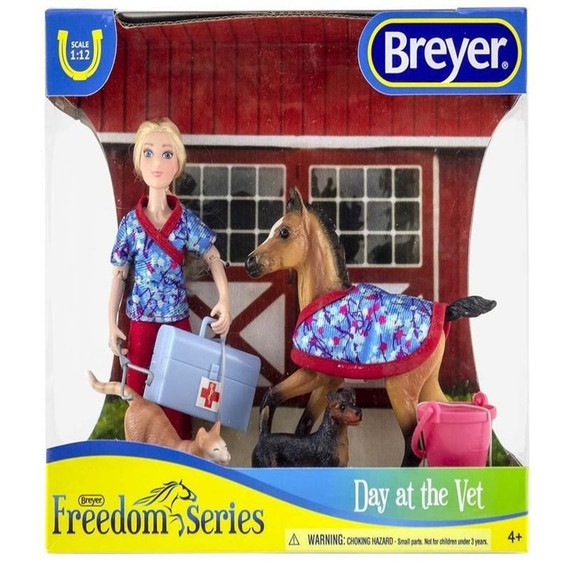 Breyer Day At The Vet Toy Set