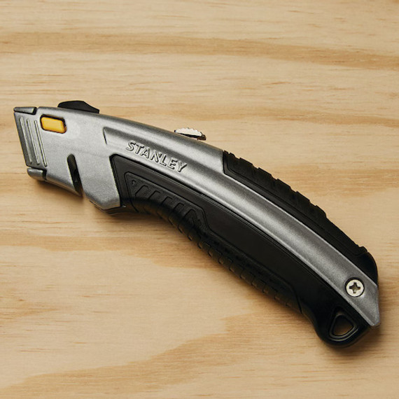 Stanley Gray/black Instantchange Retractable Knife - 6-5/8"