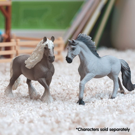 Schleich Sorraia Mustang Stallion Toy - 5-7/8" X 1-3/8" X 4-3/8"