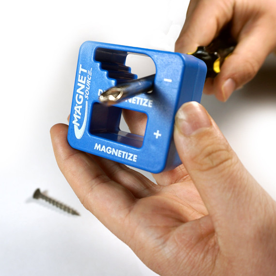 Magnet Source Plastic Magnetizer/demagnetizer for Small Tool - Blue