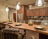 5 Benefits of Using Live Edge Slabs in Your Home