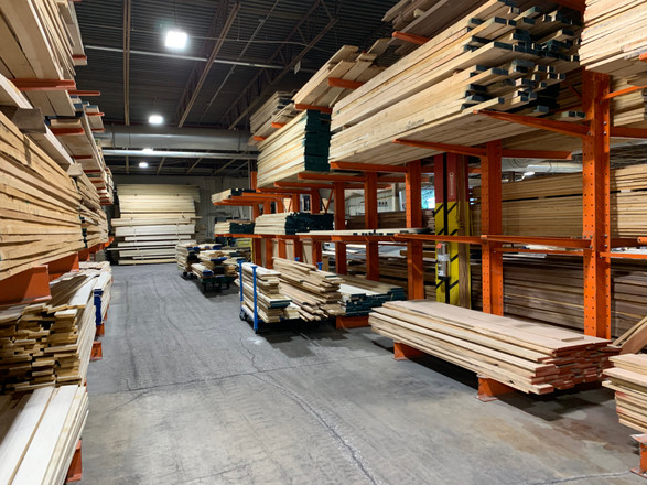 Purchasing a Butcher Block Countertop: Why You Should Choose Hardwood Lumber