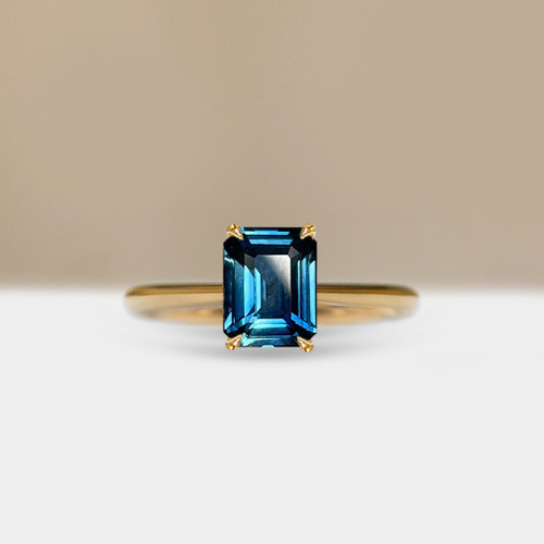 S826-CELINE-YG-NVST3372.jpg