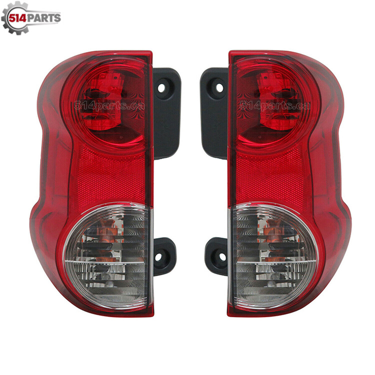 2013 - 2019 NISSAN NV200 TAIL LIGHTS - PHARES ARRIERE