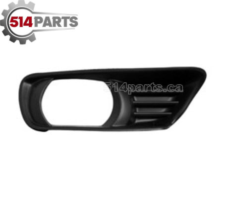 2007 - 2009 TOYOTA CAMRY FOG LIGHT BEZEL - LUNETTE DE FEU ANTIBROUILLARD